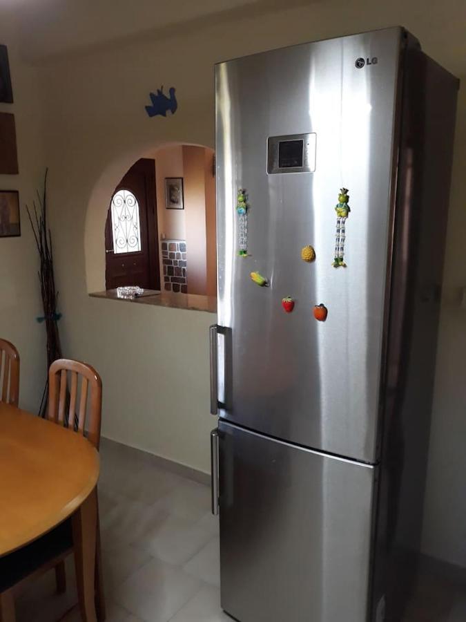 아기아 파라스케비 House With View 빌라 외부 사진