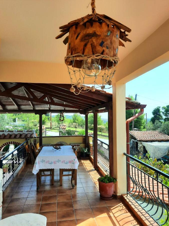 아기아 파라스케비 House With View 빌라 외부 사진