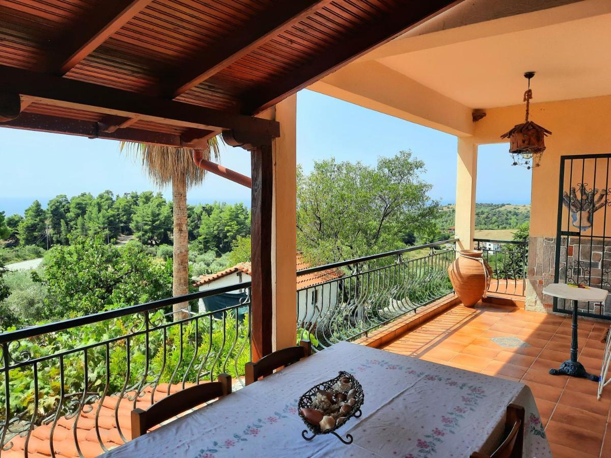 아기아 파라스케비 House With View 빌라 외부 사진